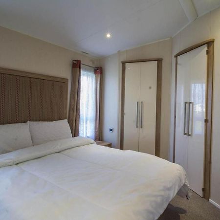 Вілла 37 Northfield Driffield Екстер'єр фото